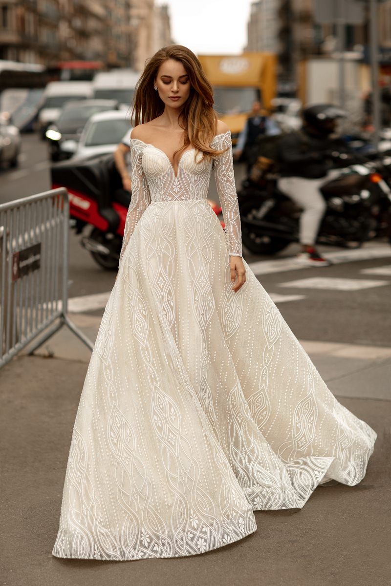Wedding dress 20-010 | Ricca Sposa bridal boutique
