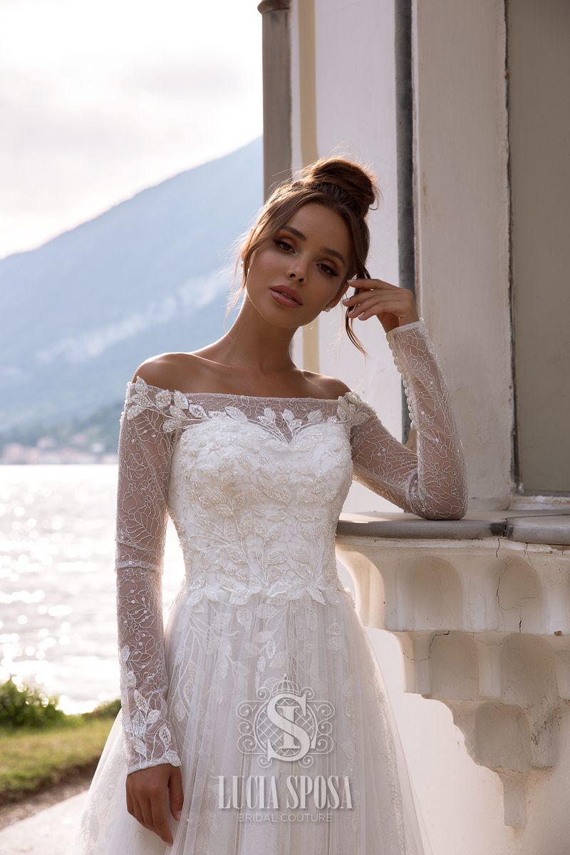 Steen element Rijk Wedding dress-2016 | Ricca Sposa bridal boutique