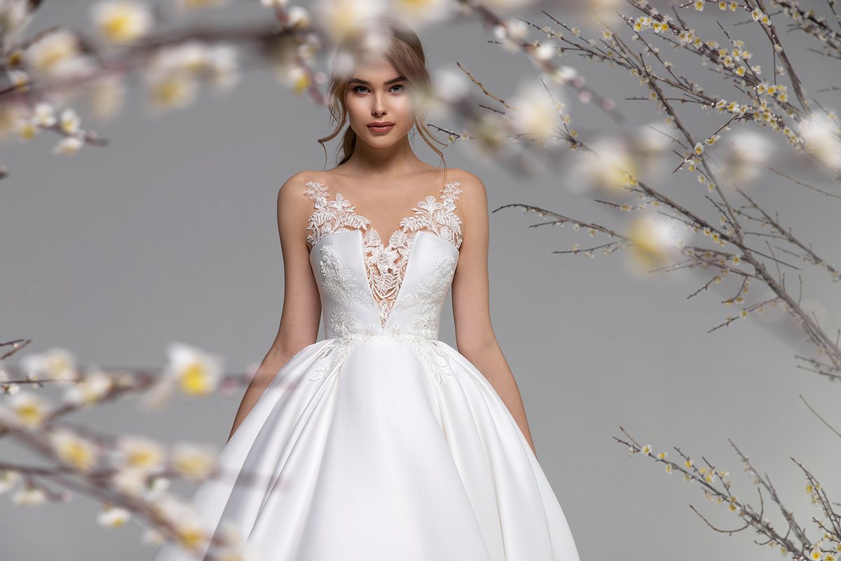Wedding Dress 21-003 | Ricca Sposa bridal boutique