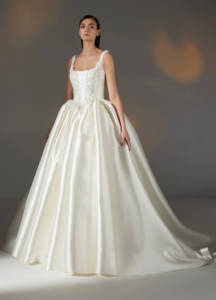 pronovias privee designer